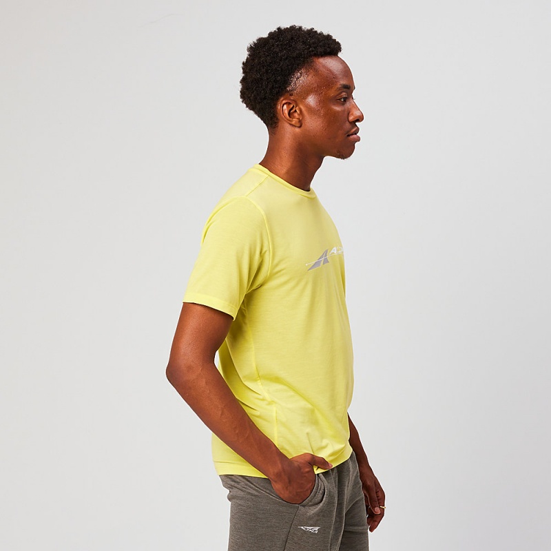 Altra EVERYDAY PERFORMANCE SHORT SLEEVE Férfi Póló Sárga | HU-AL6314G60